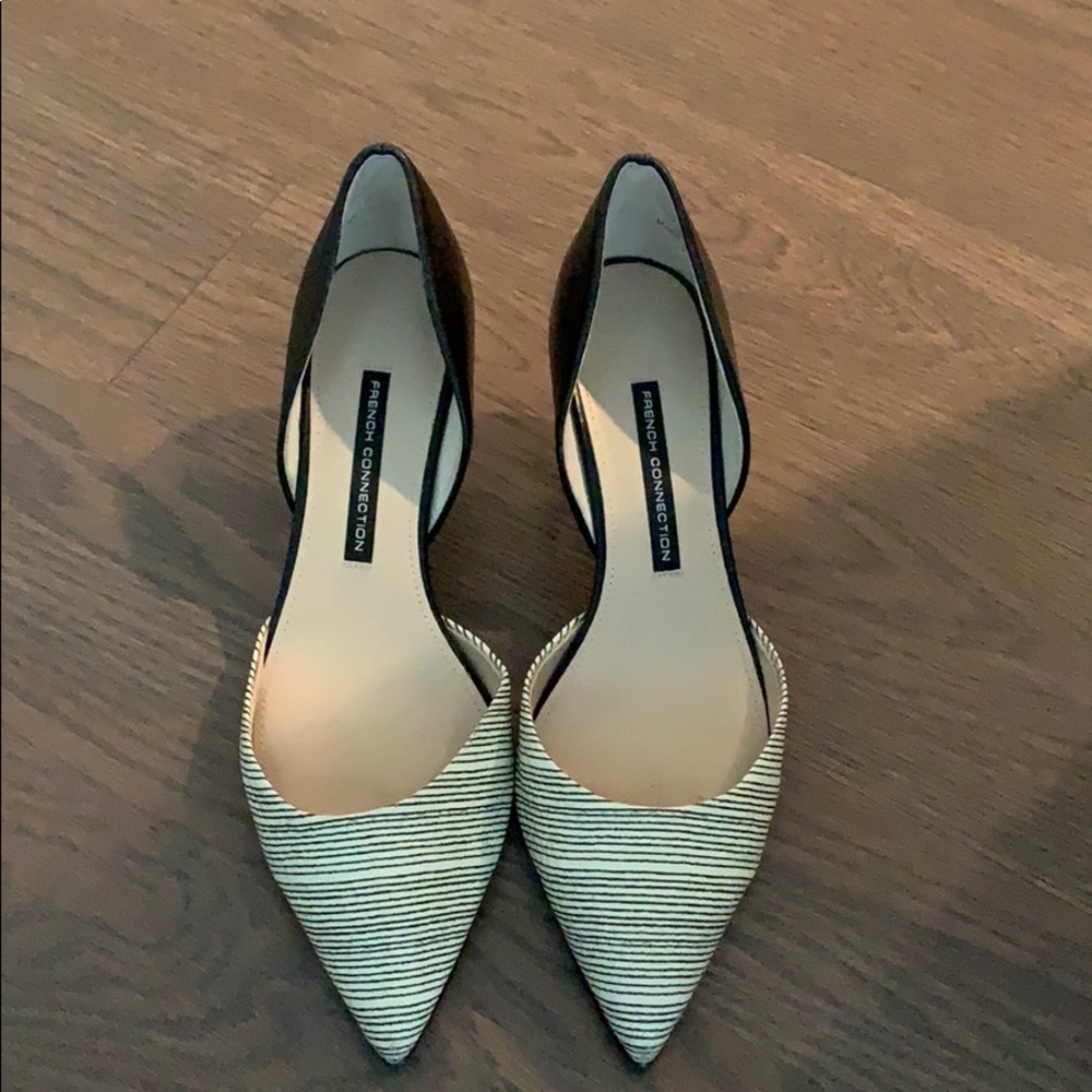 Kitten heels